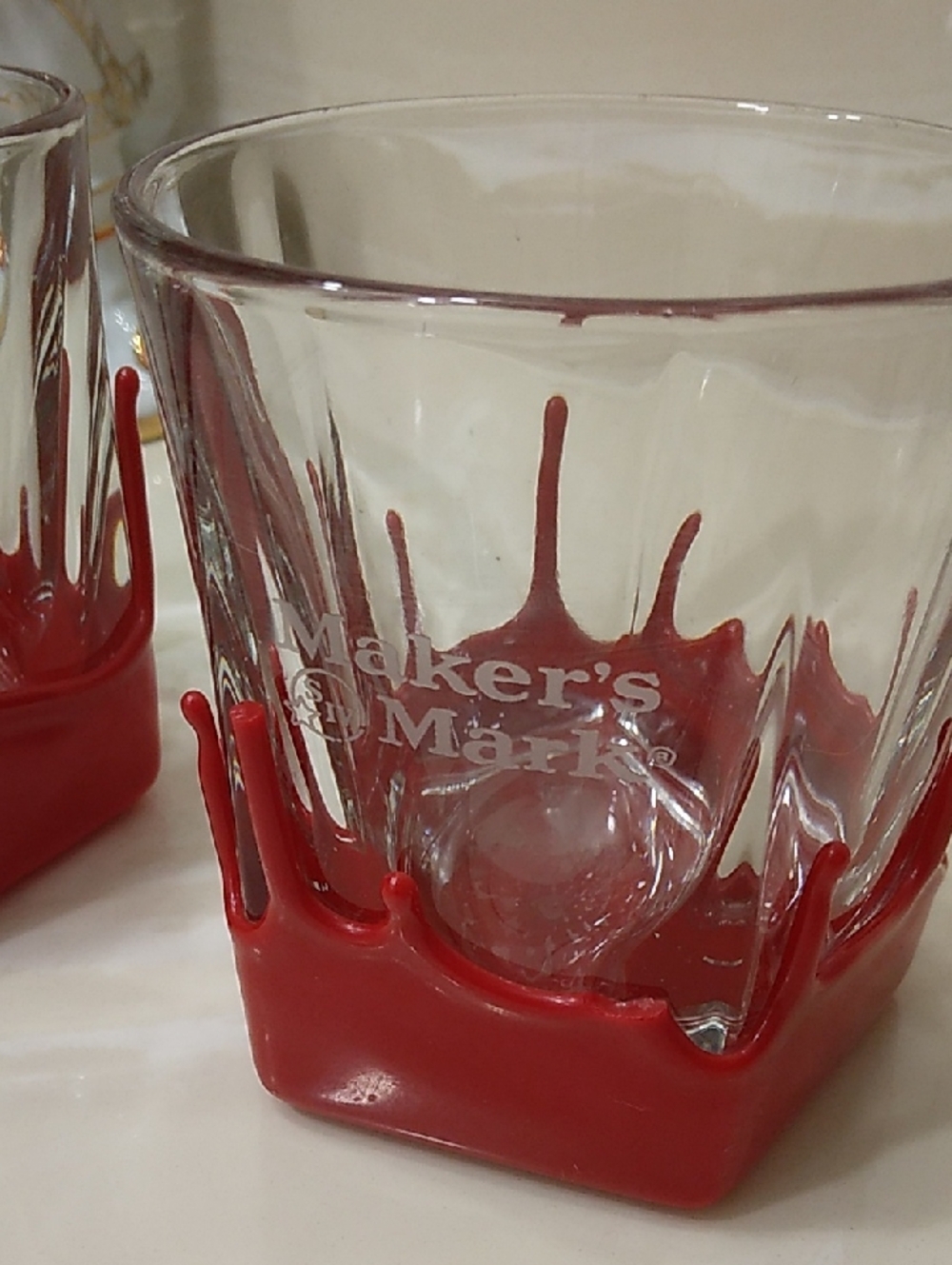 Maker's Mark Red Wax Drip Hexagon Rocks Lowball Glass Tumblers